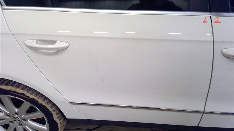 https://f005.backblazeb2.com/file/img-partshotlines-com/Inventory/EC885/Vehicle/16333_07.jpg