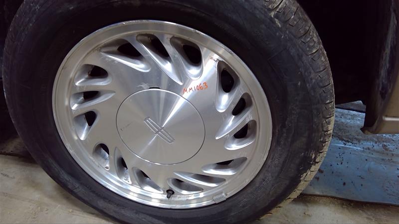 https://f005.backblazeb2.com/file/img-partshotlines-com/Inventory/EC885/Vehicle/16478_08.jpg