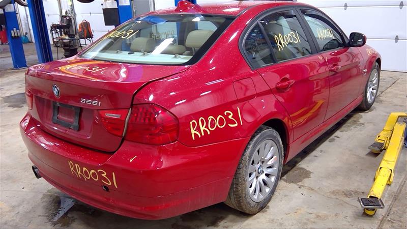 https://f005.backblazeb2.com/file/img-partshotlines-com/Inventory/EC885/Vehicle/16588_12.jpg