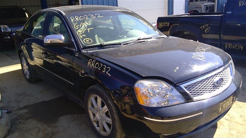 https://f005.backblazeb2.com/file/img-partshotlines-com/Inventory/EC885/Vehicle/16846_04.jpg