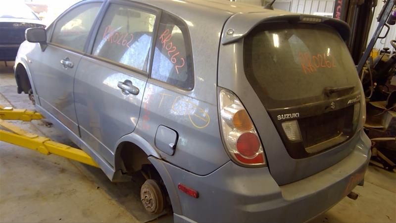 https://f005.backblazeb2.com/file/img-partshotlines-com/Inventory/EC885/Vehicle/16883_09.jpg