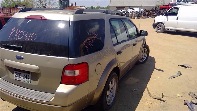 https://f005.backblazeb2.com/file/img-partshotlines-com/Inventory/EC885/Vehicle/16937_10.jpg