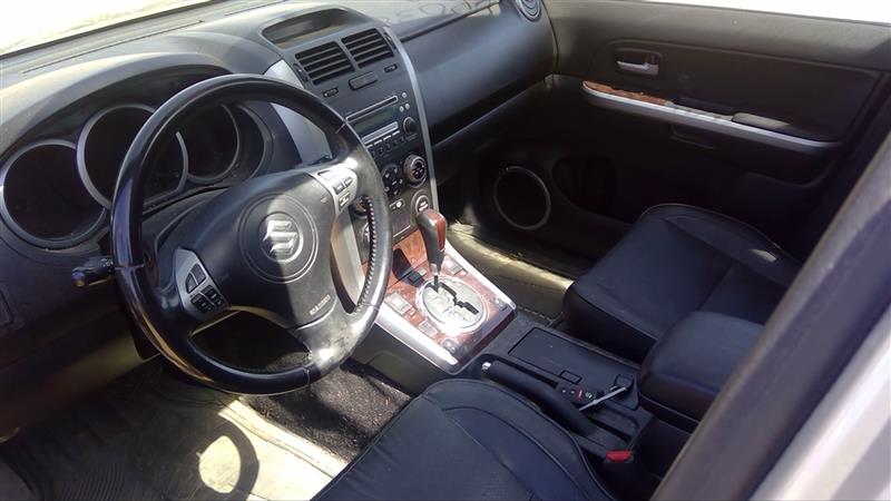 https://f005.backblazeb2.com/file/img-partshotlines-com/Inventory/EC885/Vehicle/17033_12.jpg