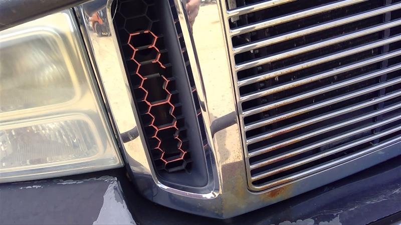 https://f005.backblazeb2.com/file/img-partshotlines-com/Inventory/EC885/Vehicle/17190_03.jpg