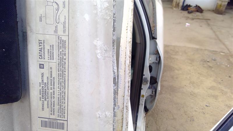 https://f005.backblazeb2.com/file/img-partshotlines-com/Inventory/EC885/Vehicle/17207_04.jpg