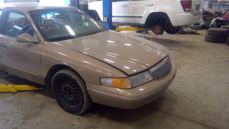 https://f005.backblazeb2.com/file/img-partshotlines-com/Inventory/EC885/Vehicle/17272_05.jpg