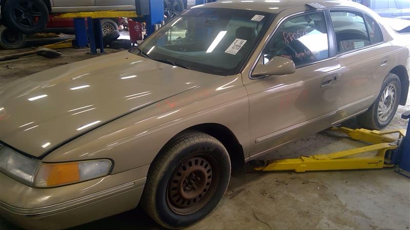 https://f005.backblazeb2.com/file/img-partshotlines-com/Inventory/EC885/Vehicle/17272_08.jpg