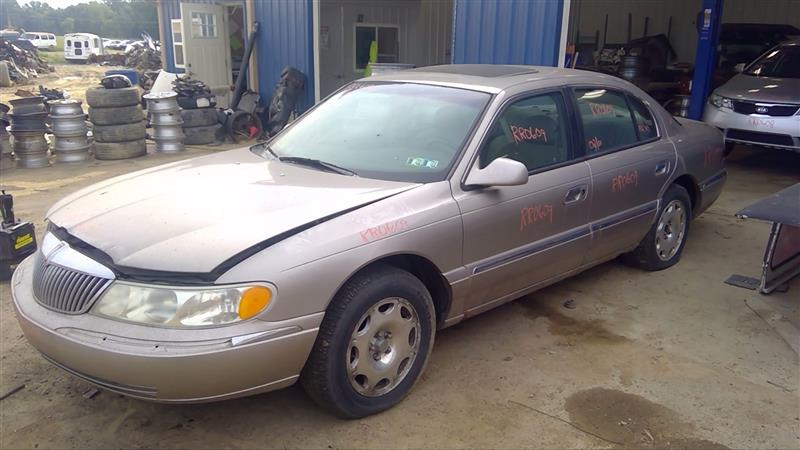 https://f005.backblazeb2.com/file/img-partshotlines-com/Inventory/EC885/Vehicle/17316_07.jpg