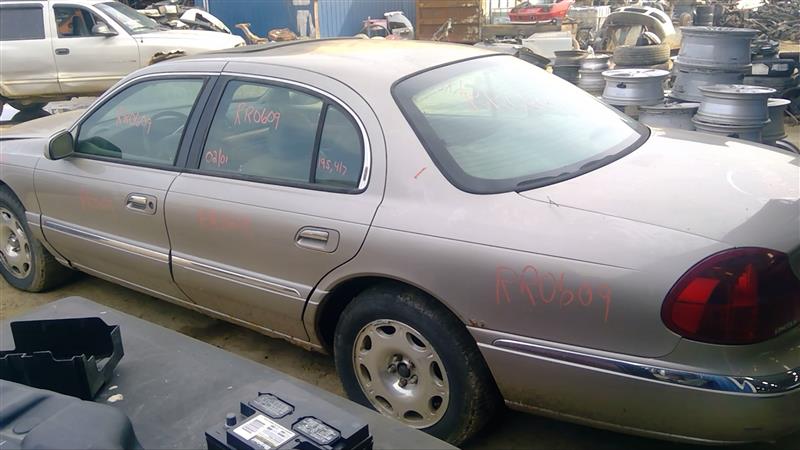https://f005.backblazeb2.com/file/img-partshotlines-com/Inventory/EC885/Vehicle/17316_08.jpg