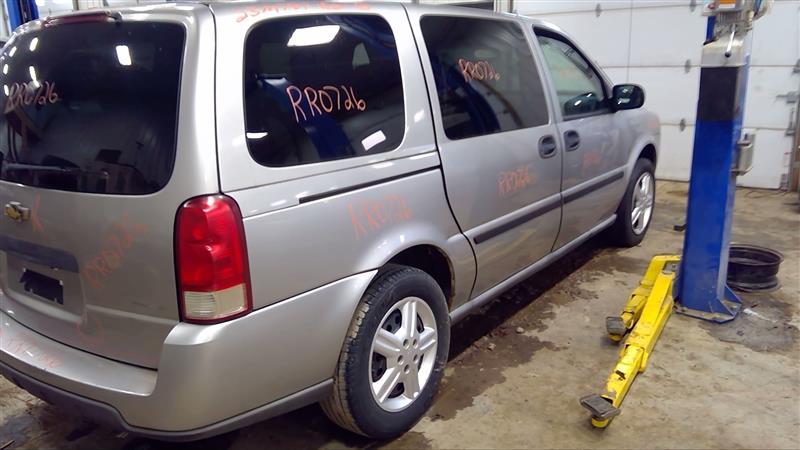 https://f005.backblazeb2.com/file/img-partshotlines-com/Inventory/EC885/Vehicle/17524_12.jpg