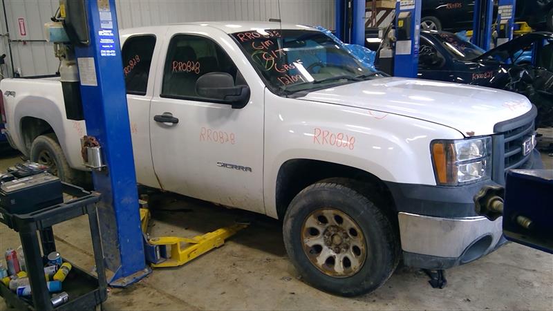 https://f005.backblazeb2.com/file/img-partshotlines-com/Inventory/EC885/Vehicle/17691_09.jpg