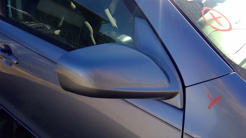 https://f005.backblazeb2.com/file/img-partshotlines-com/Inventory/EC885/Vehicle/17801_07.jpg