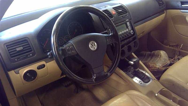 https://f005.backblazeb2.com/file/img-partshotlines-com/Inventory/EC885/Vehicle/18029_12.jpg