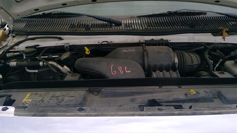 https://f005.backblazeb2.com/file/img-partshotlines-com/Inventory/EC885/Vehicle/18100_01.jpg