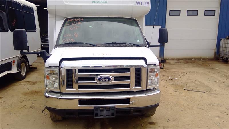 https://f005.backblazeb2.com/file/img-partshotlines-com/Inventory/EC885/Vehicle/18100_04.jpg