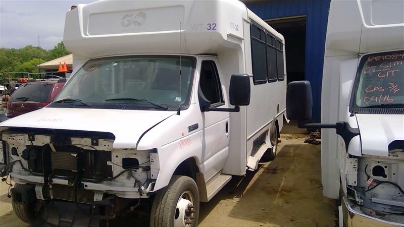 https://f005.backblazeb2.com/file/img-partshotlines-com/Inventory/EC885/Vehicle/18101_06.jpg