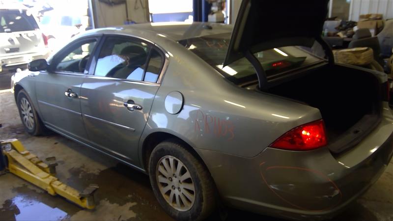 https://f005.backblazeb2.com/file/img-partshotlines-com/Inventory/EC885/Vehicle/18138_08.jpg