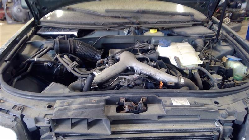 https://f005.backblazeb2.com/file/img-partshotlines-com/Inventory/EC885/Vehicle/18245_01.jpg