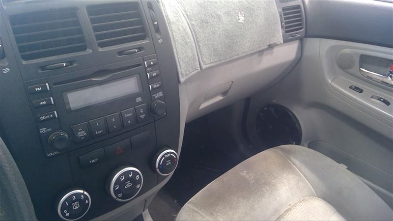 https://f005.backblazeb2.com/file/img-partshotlines-com/Inventory/EC885/Vehicle/18248_10.jpg