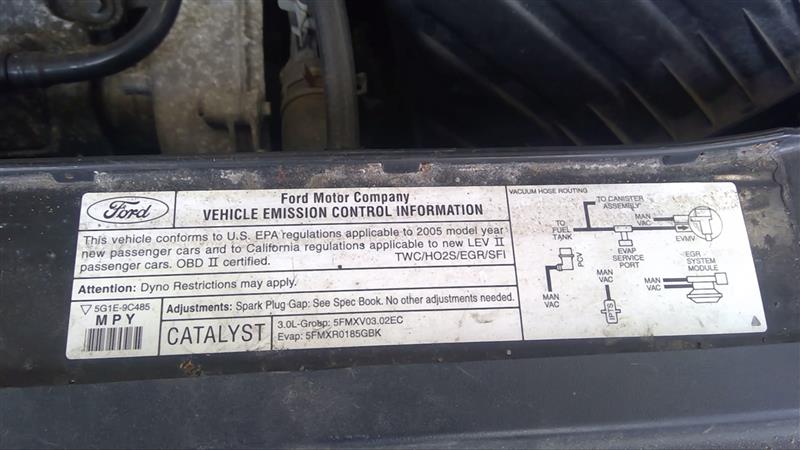 https://f005.backblazeb2.com/file/img-partshotlines-com/Inventory/EC885/Vehicle/18256_03.jpg