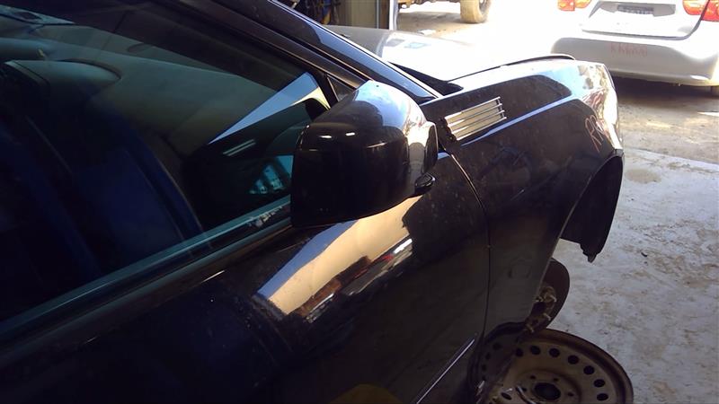 https://f005.backblazeb2.com/file/img-partshotlines-com/Inventory/EC885/Vehicle/18306_12.jpg