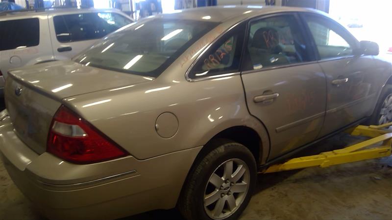https://f005.backblazeb2.com/file/img-partshotlines-com/Inventory/EC885/Vehicle/18318_07.jpg