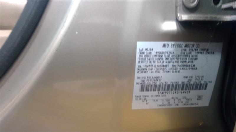 https://f005.backblazeb2.com/file/img-partshotlines-com/Inventory/EC885/Vehicle/18318_10.jpg