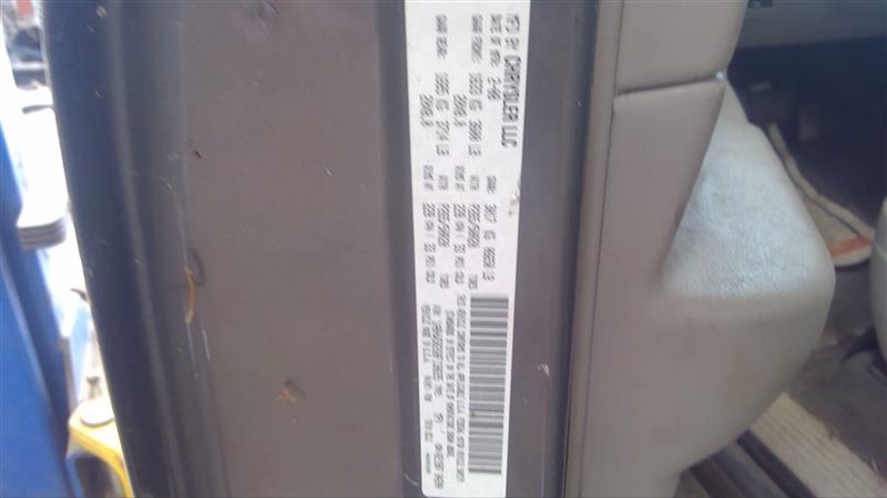 https://f005.backblazeb2.com/file/img-partshotlines-com/Inventory/EC885/Vehicle/18354_12.jpg