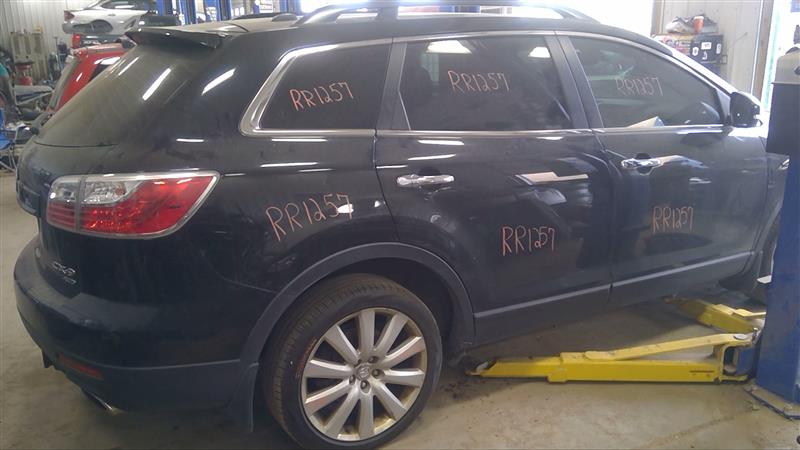 https://f005.backblazeb2.com/file/img-partshotlines-com/Inventory/EC885/Vehicle/18375_09.jpg