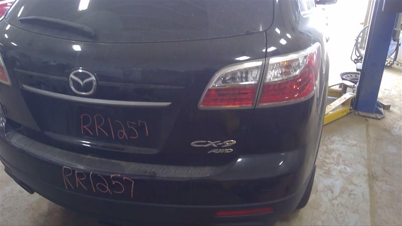 https://f005.backblazeb2.com/file/img-partshotlines-com/Inventory/EC885/Vehicle/18375_12.jpg