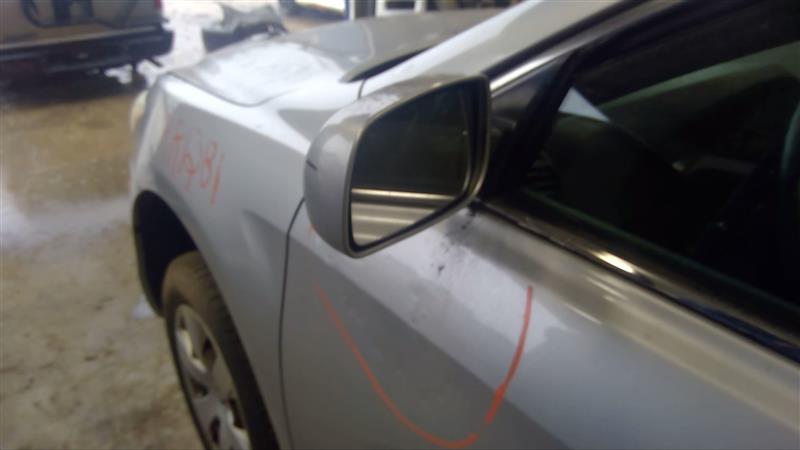 https://f005.backblazeb2.com/file/img-partshotlines-com/Inventory/EC885/Vehicle/18409_11.jpg
