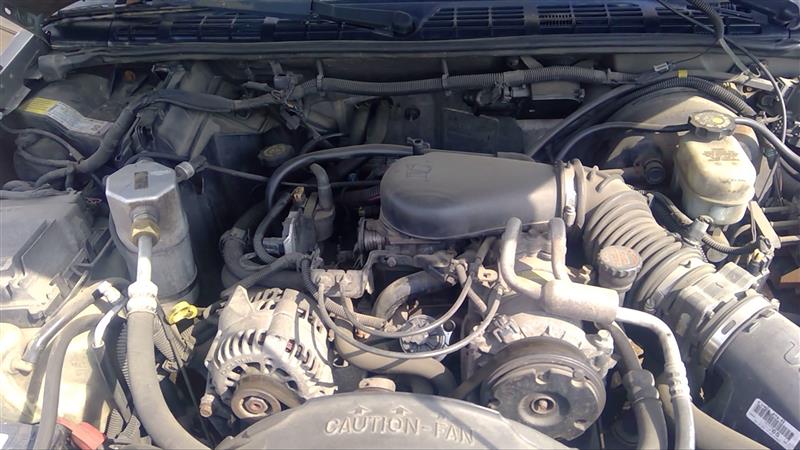 https://f005.backblazeb2.com/file/img-partshotlines-com/Inventory/EC885/Vehicle/18411_01.jpg
