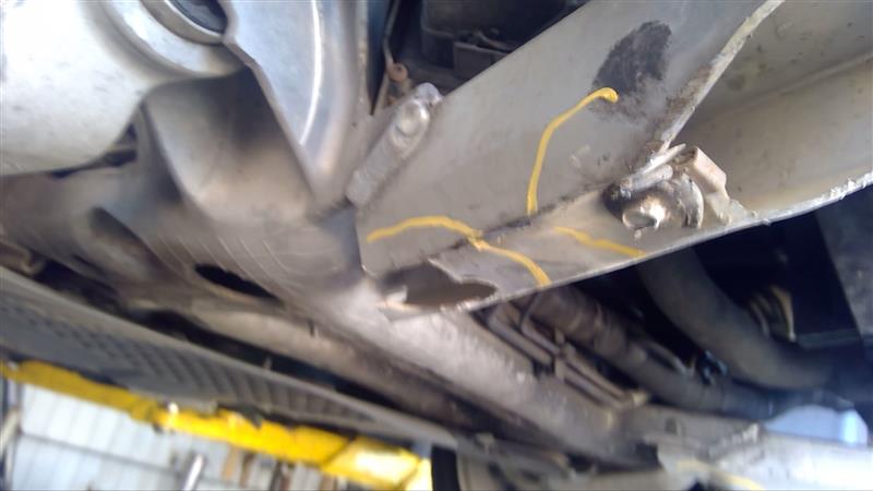 https://f005.backblazeb2.com/file/img-partshotlines-com/Inventory/EC885/Vehicle/18427_01.jpg