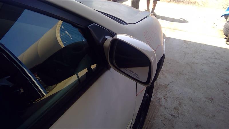 https://f005.backblazeb2.com/file/img-partshotlines-com/Inventory/EC885/Vehicle/18432_09.jpg