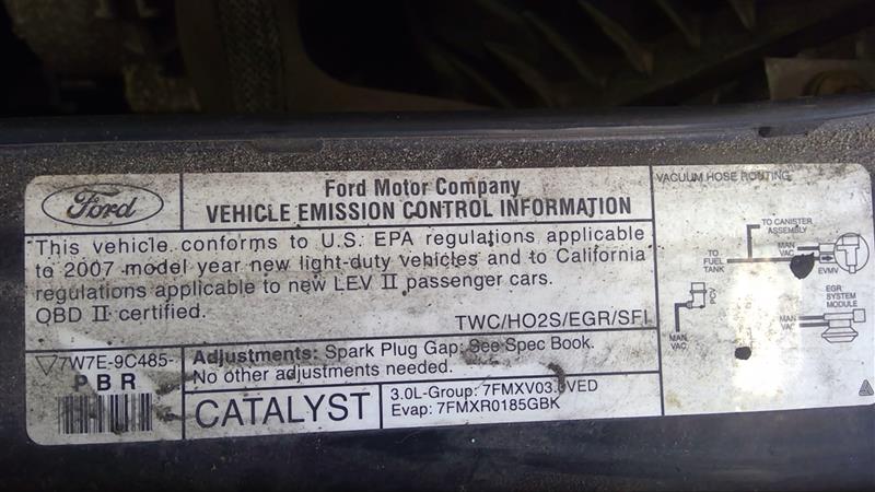 https://f005.backblazeb2.com/file/img-partshotlines-com/Inventory/EC885/Vehicle/18469_03.jpg