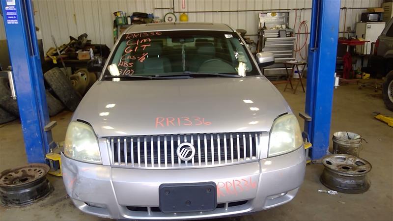 https://f005.backblazeb2.com/file/img-partshotlines-com/Inventory/EC885/Vehicle/18469_04.jpg