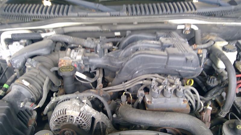 https://f005.backblazeb2.com/file/img-partshotlines-com/Inventory/EC885/Vehicle/18542_01.jpg