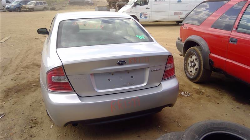 https://f005.backblazeb2.com/file/img-partshotlines-com/Inventory/EC885/Vehicle/18564_07.jpg