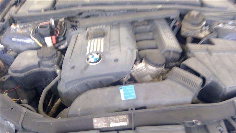 https://f005.backblazeb2.com/file/img-partshotlines-com/Inventory/EC885/Vehicle/18586_01.jpg