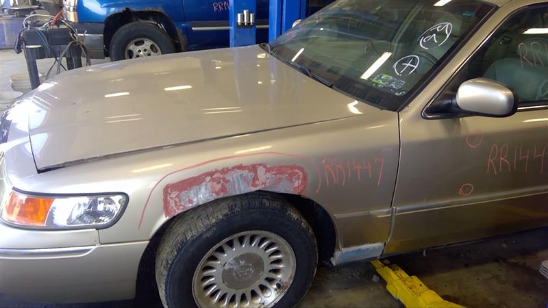 https://f005.backblazeb2.com/file/img-partshotlines-com/Inventory/EC885/Vehicle/18640_05.jpg