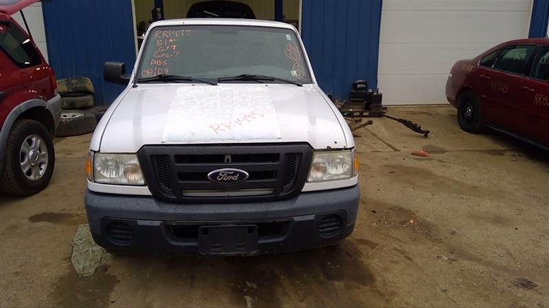 https://f005.backblazeb2.com/file/img-partshotlines-com/Inventory/EC885/Vehicle/18756_04.jpg