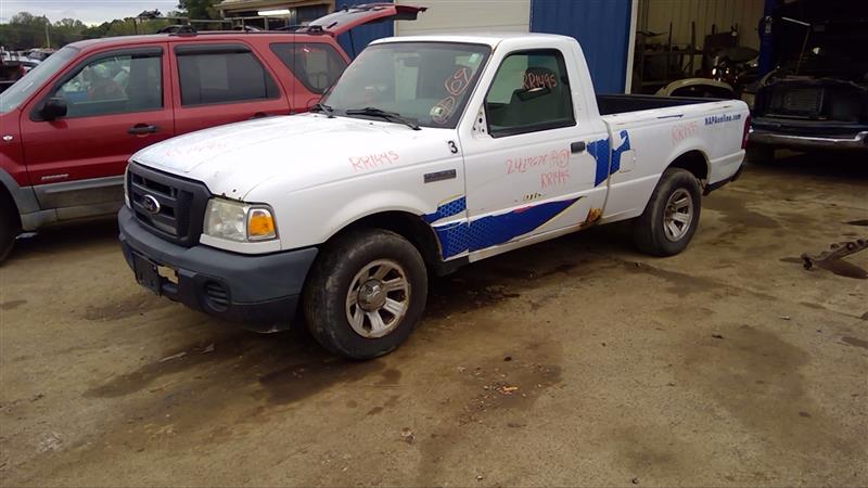 https://f005.backblazeb2.com/file/img-partshotlines-com/Inventory/EC885/Vehicle/18756_06.jpg