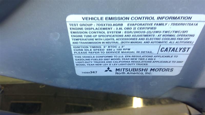 https://f005.backblazeb2.com/file/img-partshotlines-com/Inventory/EC885/Vehicle/18936_02.jpg