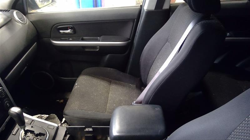 https://f005.backblazeb2.com/file/img-partshotlines-com/Inventory/EC885/Vehicle/19017_12.jpg