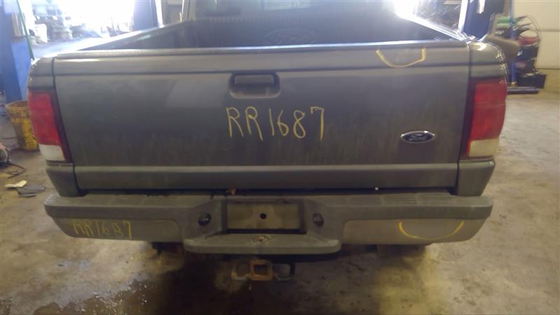 https://f005.backblazeb2.com/file/img-partshotlines-com/Inventory/EC885/Vehicle/19027_08.jpg