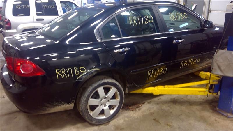 https://f005.backblazeb2.com/file/img-partshotlines-com/Inventory/EC885/Vehicle/19145_10.jpg