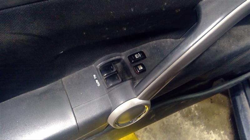 https://f005.backblazeb2.com/file/img-partshotlines-com/Inventory/EC885/Vehicle/19185_12.jpg