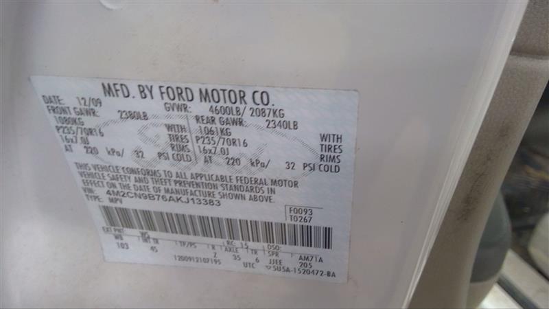 https://f005.backblazeb2.com/file/img-partshotlines-com/Inventory/EC885/Vehicle/19321_12.jpg