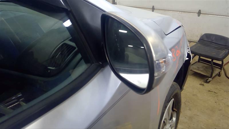https://f005.backblazeb2.com/file/img-partshotlines-com/Inventory/EC885/Vehicle/19364_10.jpg