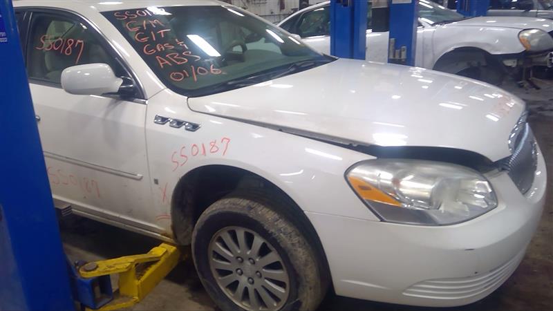 https://f005.backblazeb2.com/file/img-partshotlines-com/Inventory/EC885/Vehicle/19371_03.jpg